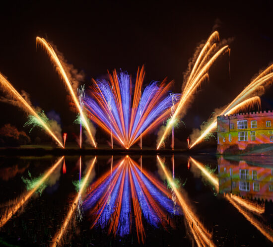 Professional Fireworks Displays, Professional Fireworks displays from Alchemy Fireworks